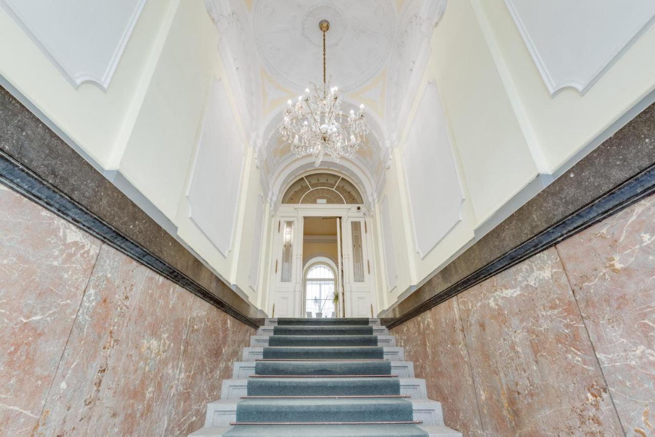Wenceslass Square Royal Residence Apartments Прага Экстерьер фото