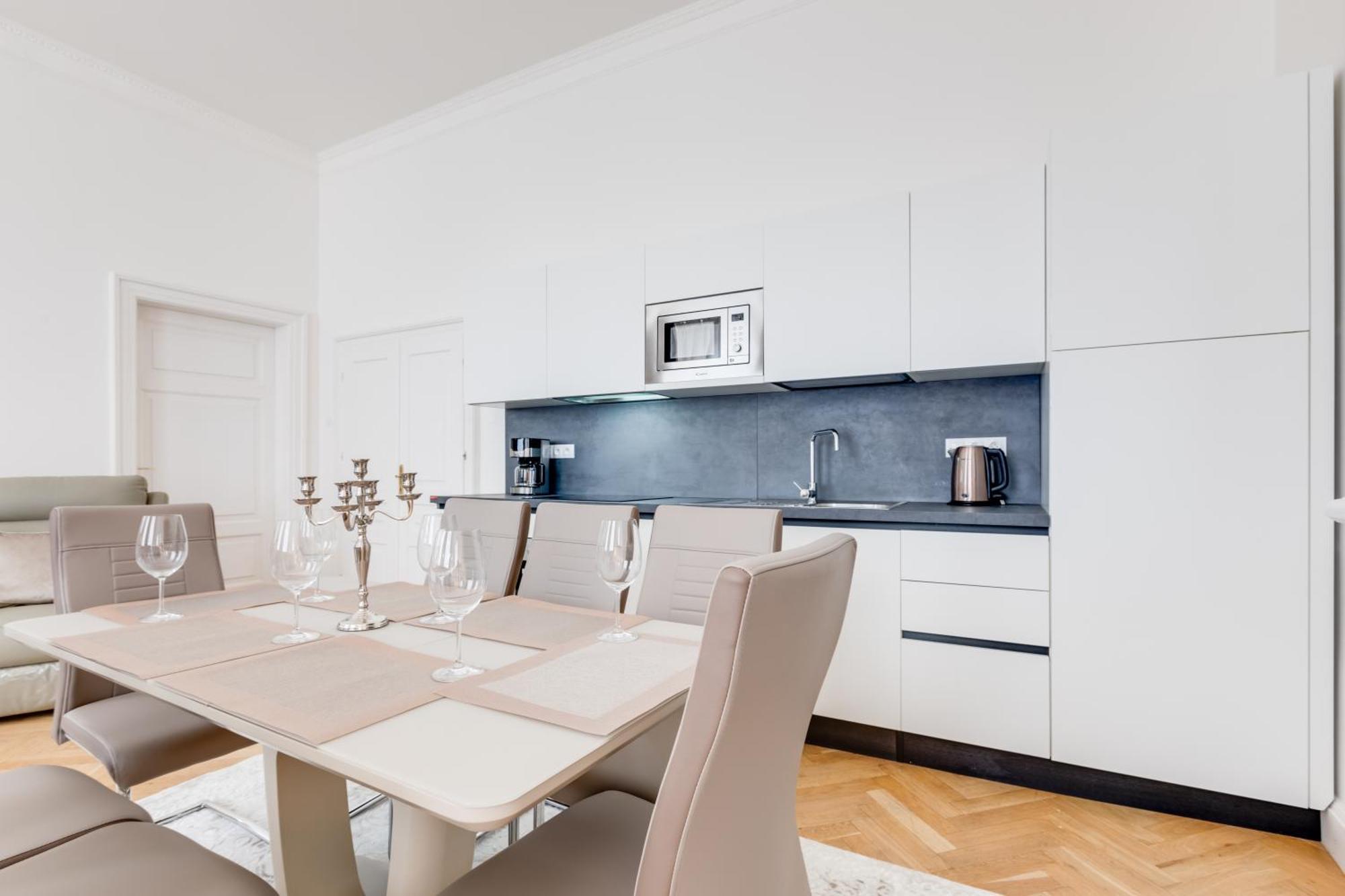 Wenceslass Square Royal Residence Apartments Прага Экстерьер фото